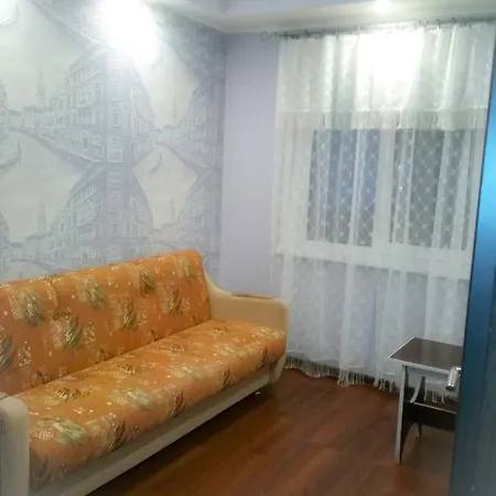 Apartment 4 On Stakhanovskaya Street *